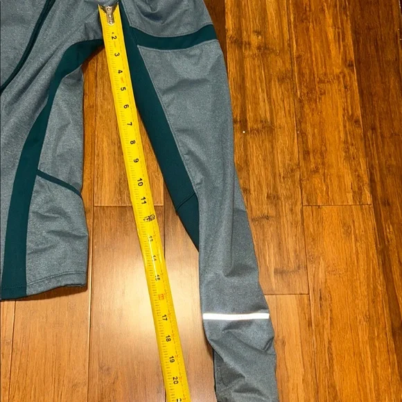 Nike Women's Gray and Teal Jacket - Picture 12 of 12